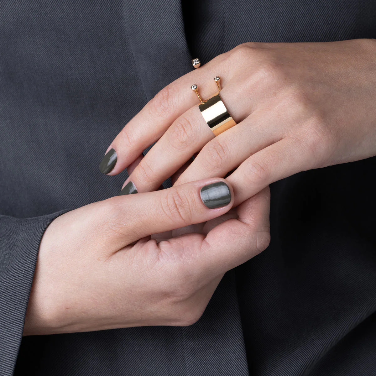 【Made-To-Order】18K ALL ABOUT BASICS Flat Wide Band Ring - Image 4