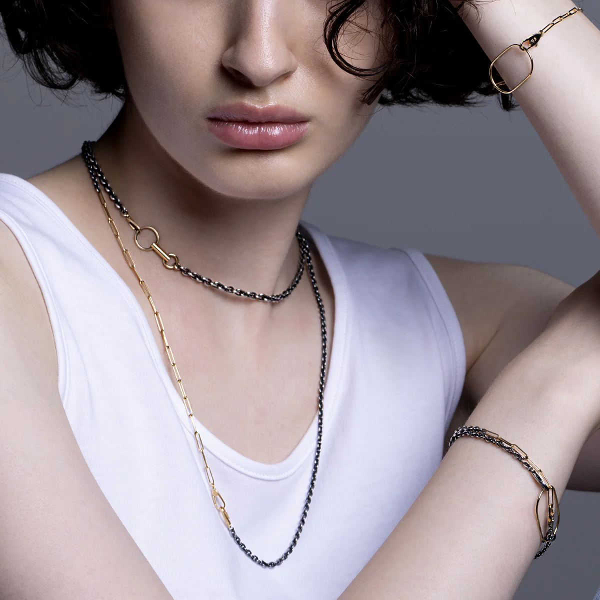 PIPISTRELLO Double Ring Chain Necklace - Image 4