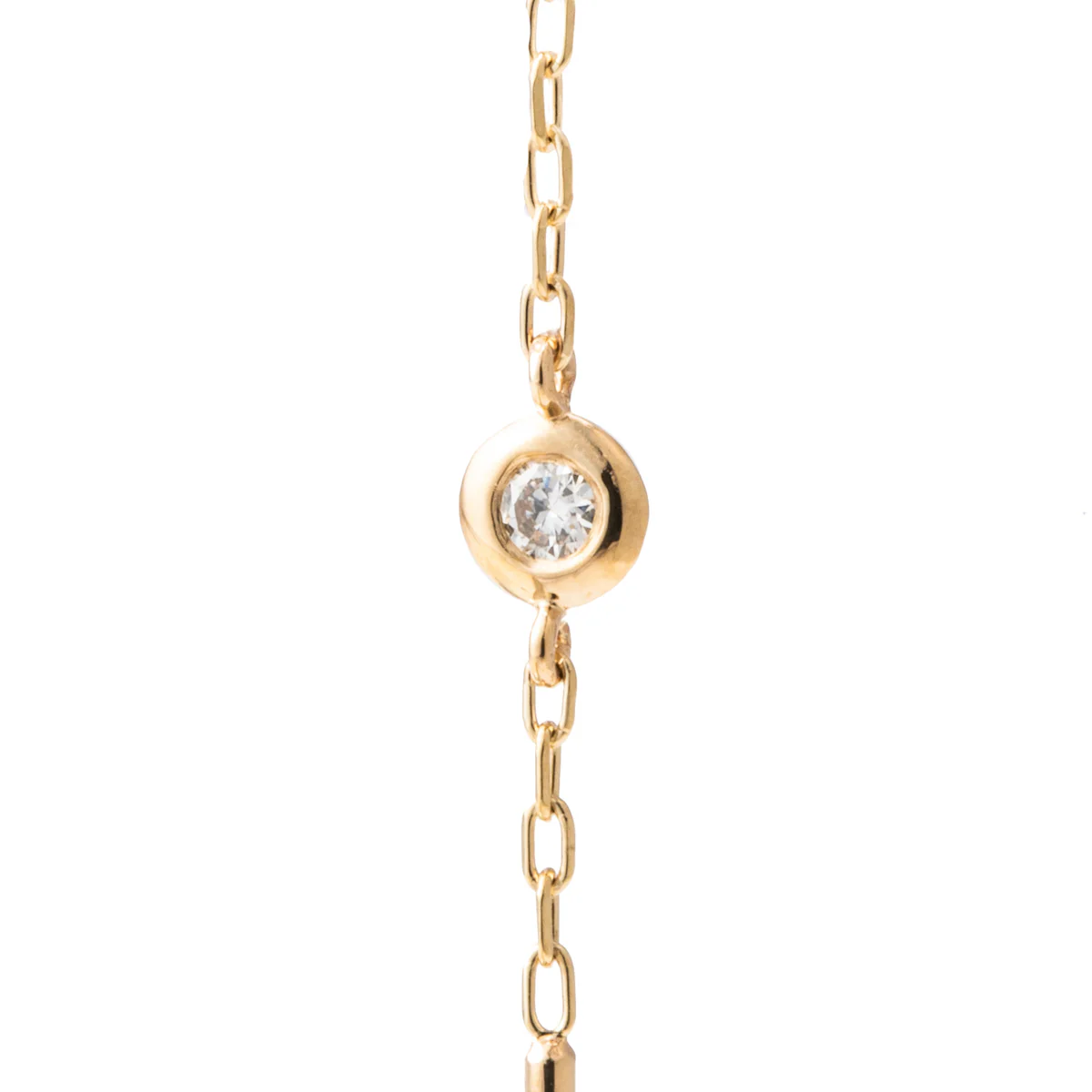 ALL ABOUT BASICS Toggle Diamond Chain Earring - Image 3