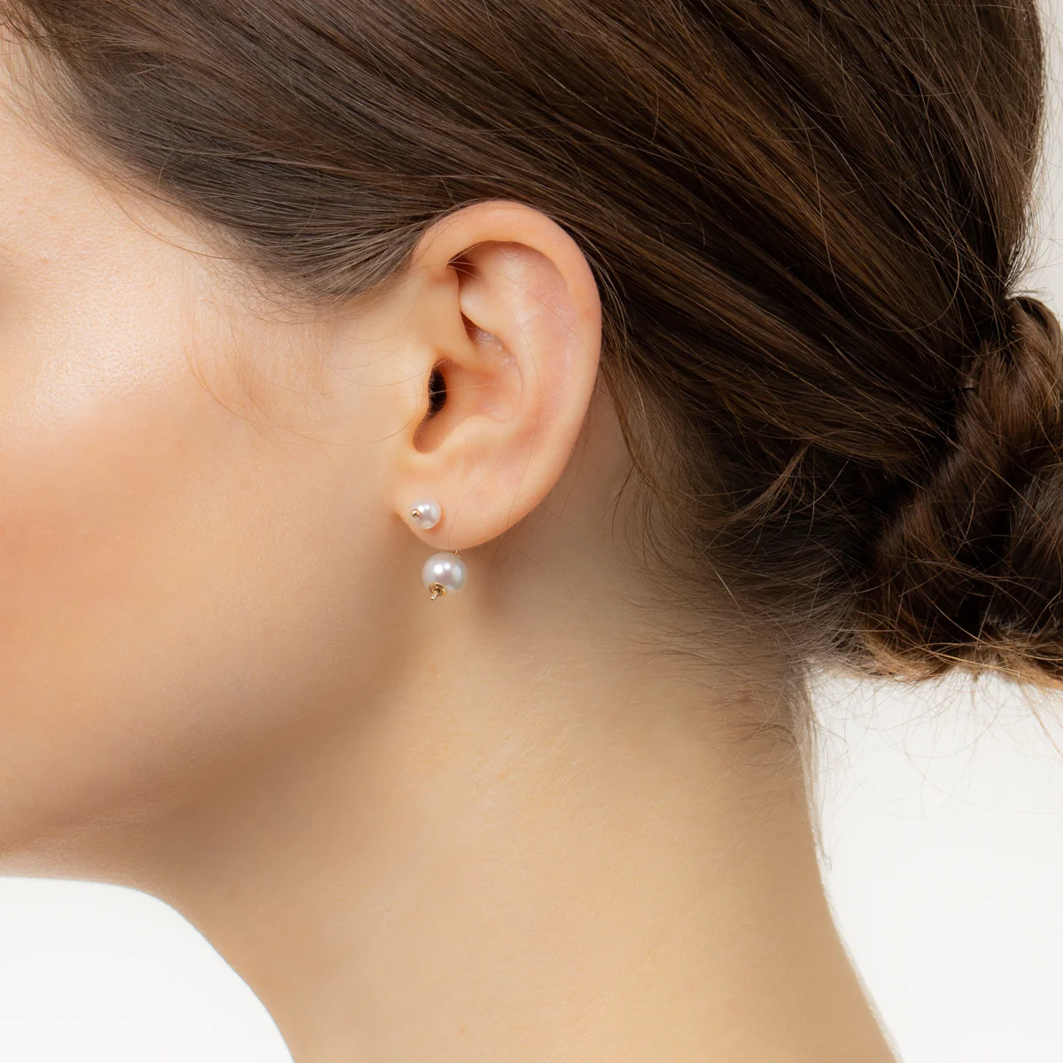 BUMBLE BEE Akoya Pearl Earring - Image 2