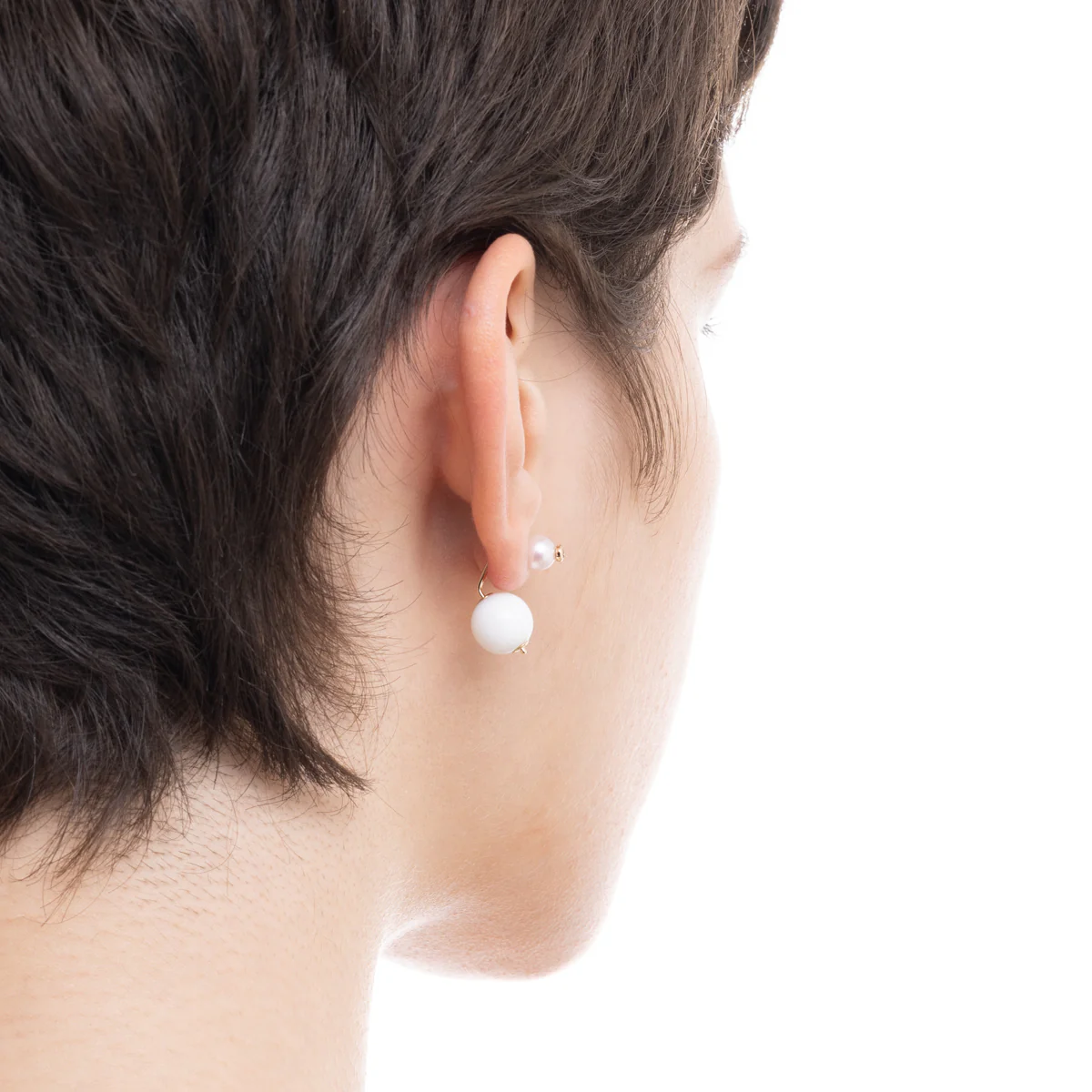 BELUGA Diamond Pearl Earring with White Agate Backing - Image 6