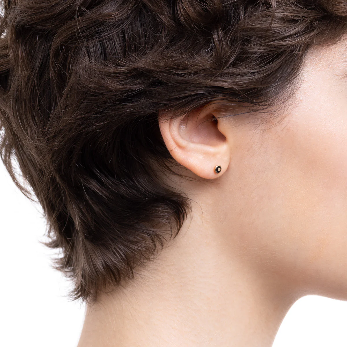 【Made-To-Order】 BIRD OF PARADISE Bird's Eye Stud Earring in Jet Black - Image 4