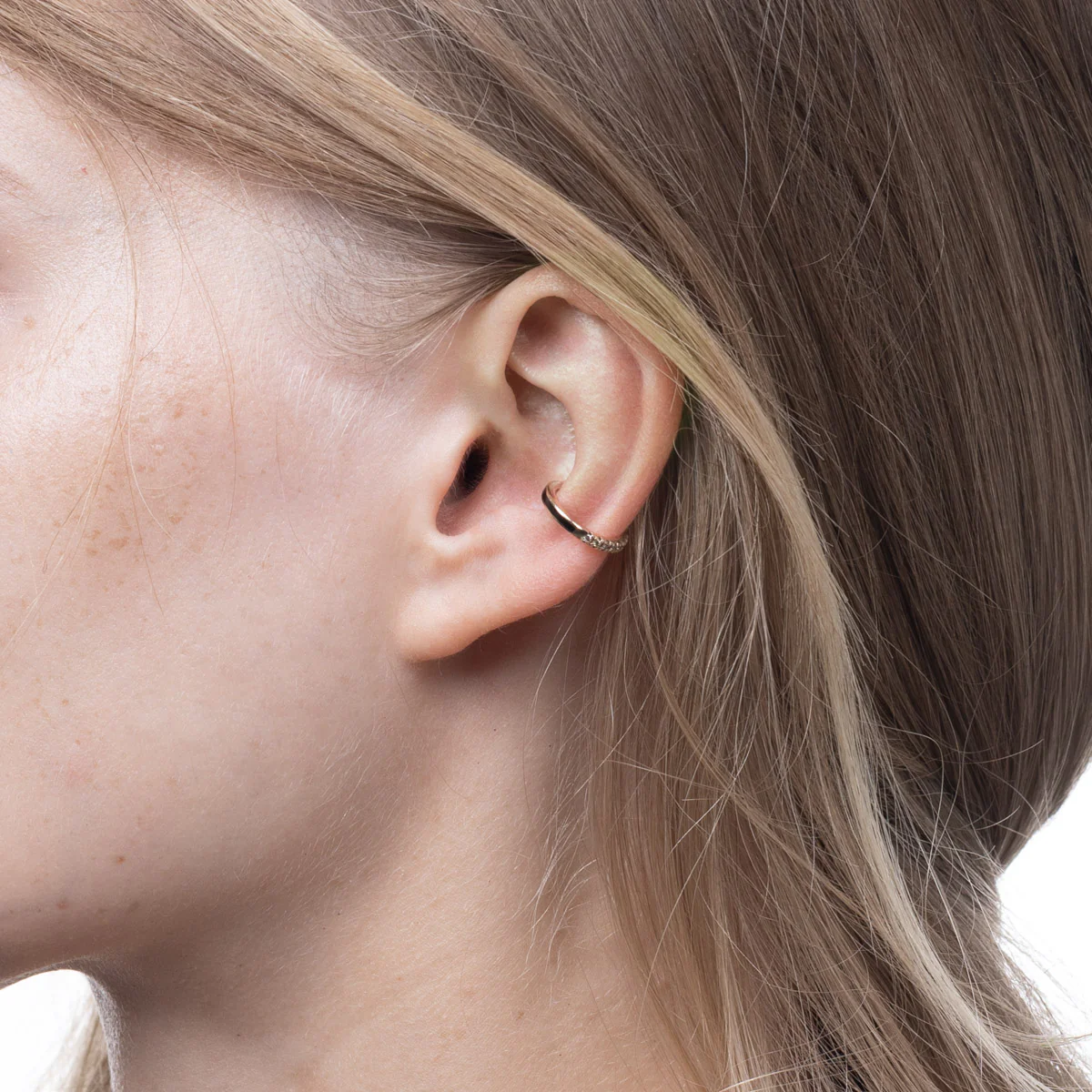 BIRD OF PARADISE Diamond Ear Cuff in Jet Black - Image 5