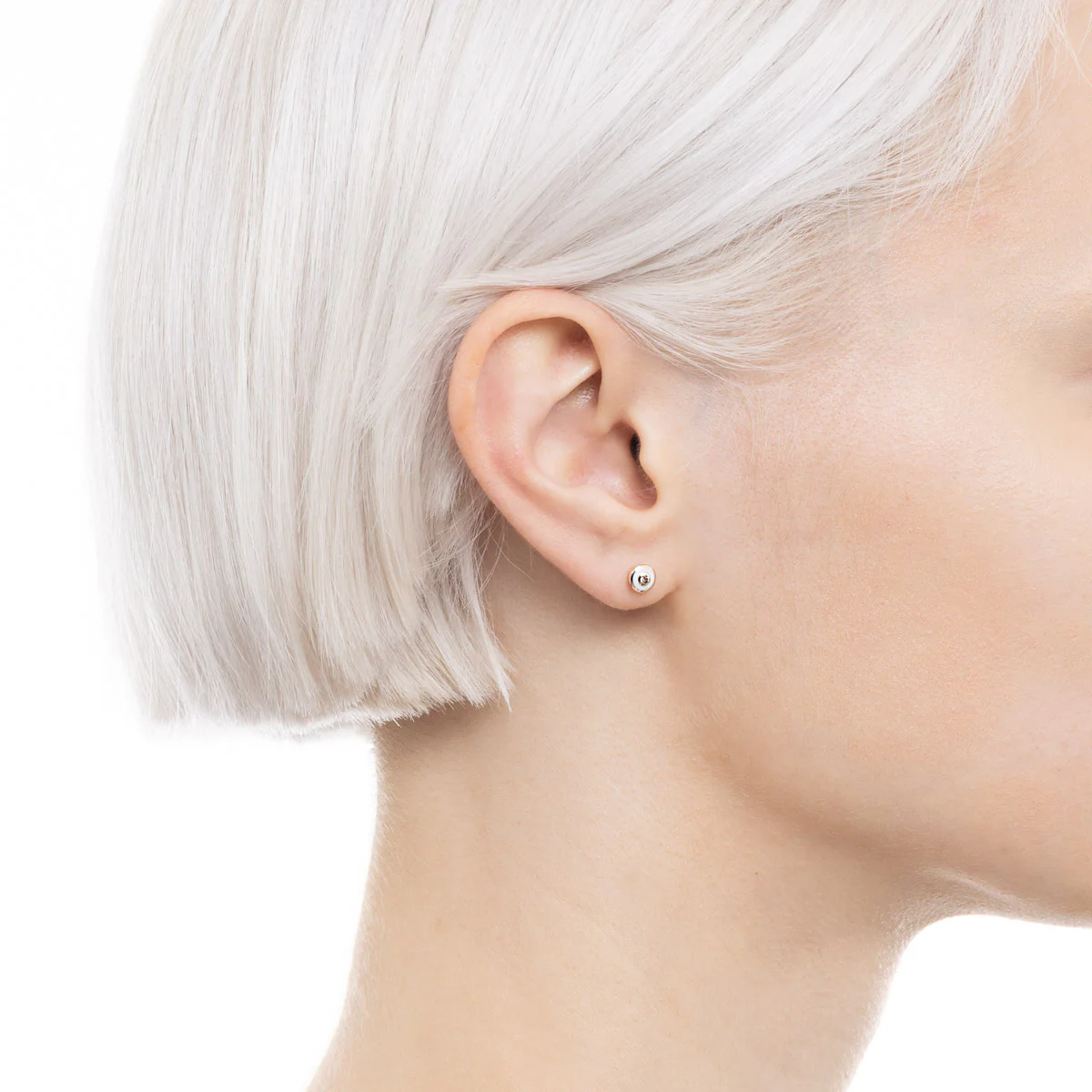 BIRD OF PARADISE Enamel Diamond Bird's Eye Stud Earring in Ivory White - Image 2