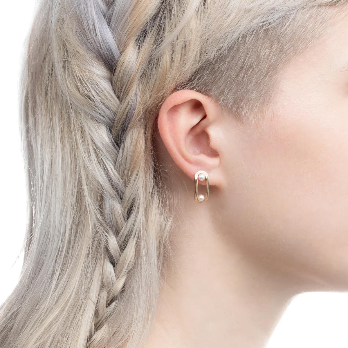 BELUGA Akoya Pearl Earring - Image 2