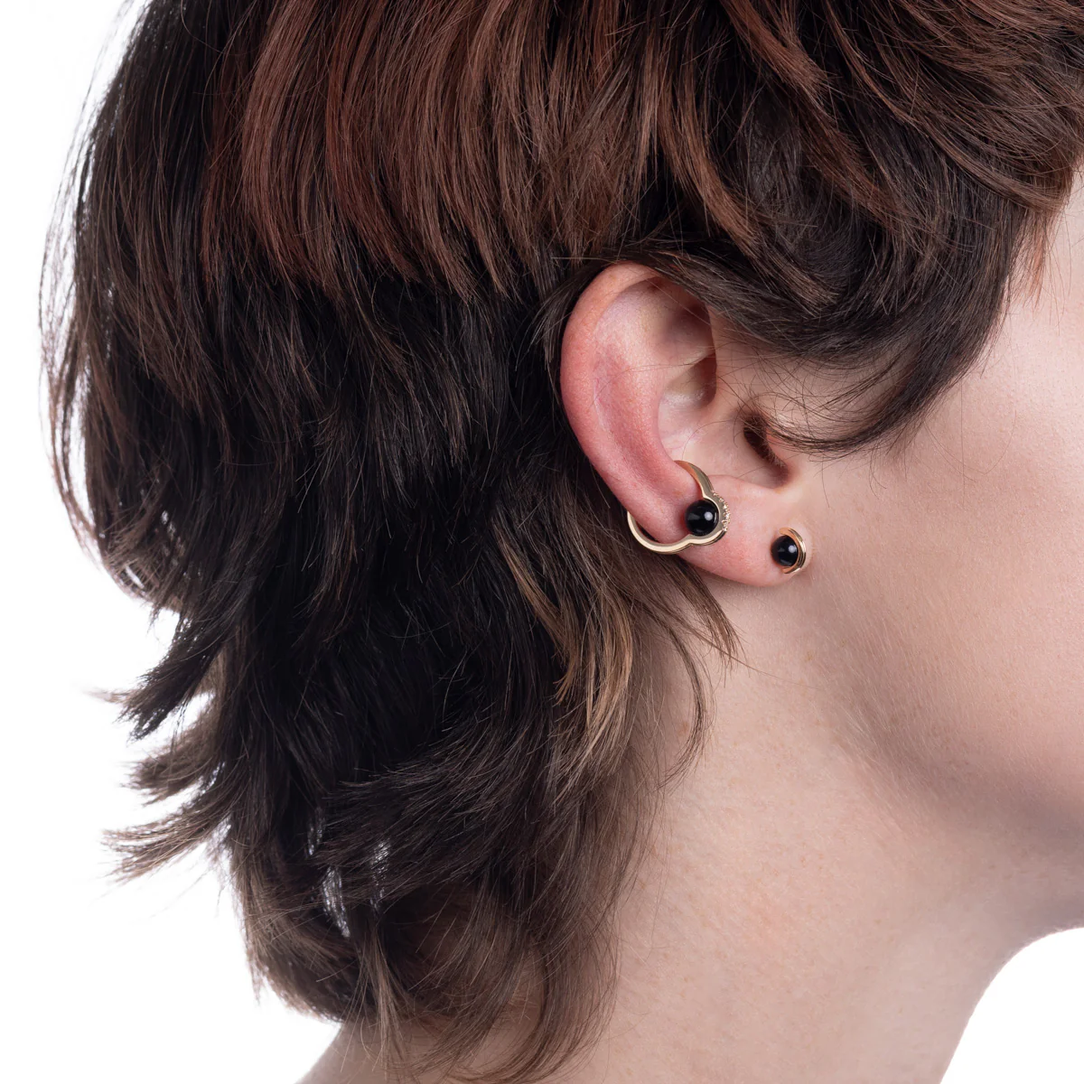 Mini BELUGA Diamond Onyx Ear Cuff - Image 6