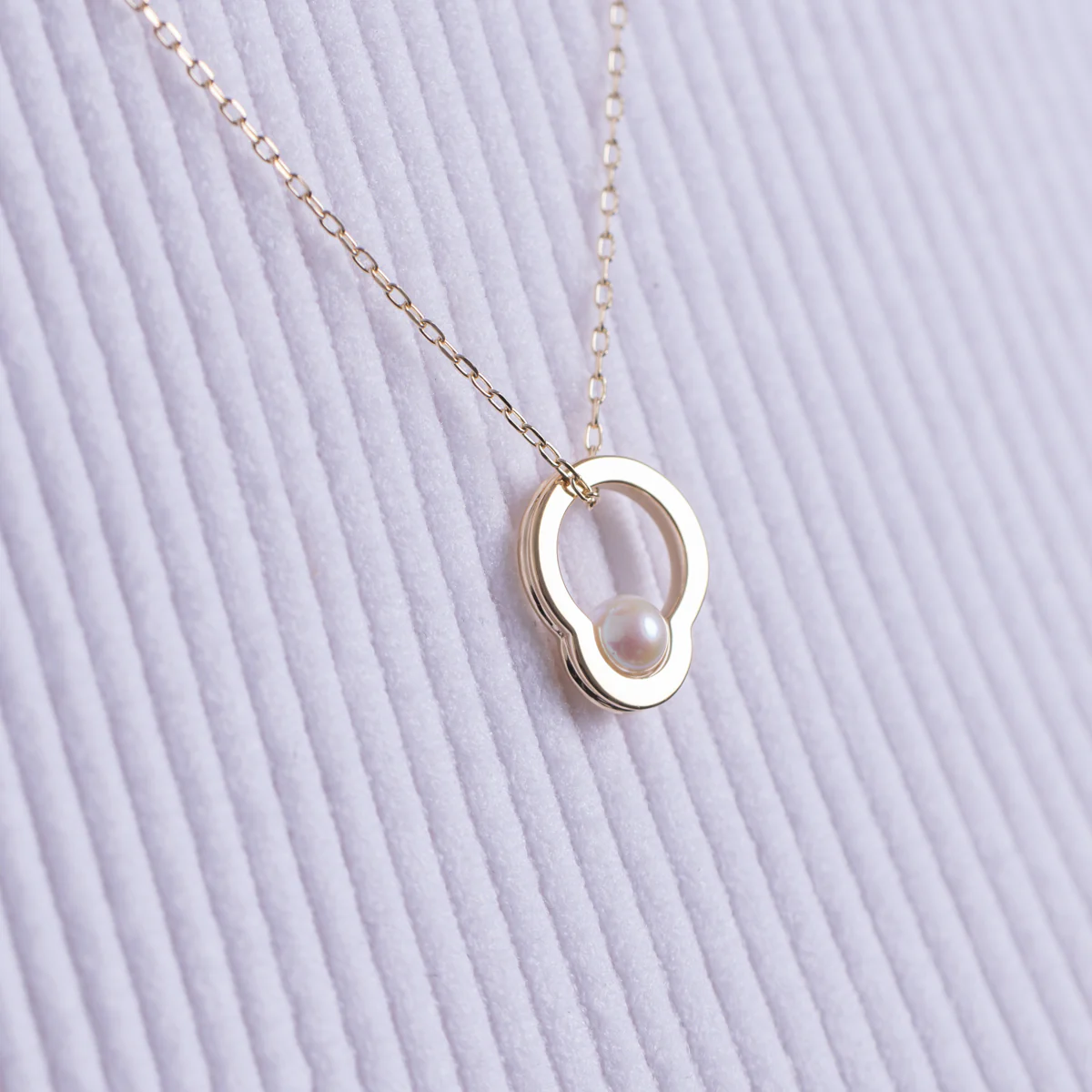Mini BELUGA Akoya Pearl Necklace - Image 5