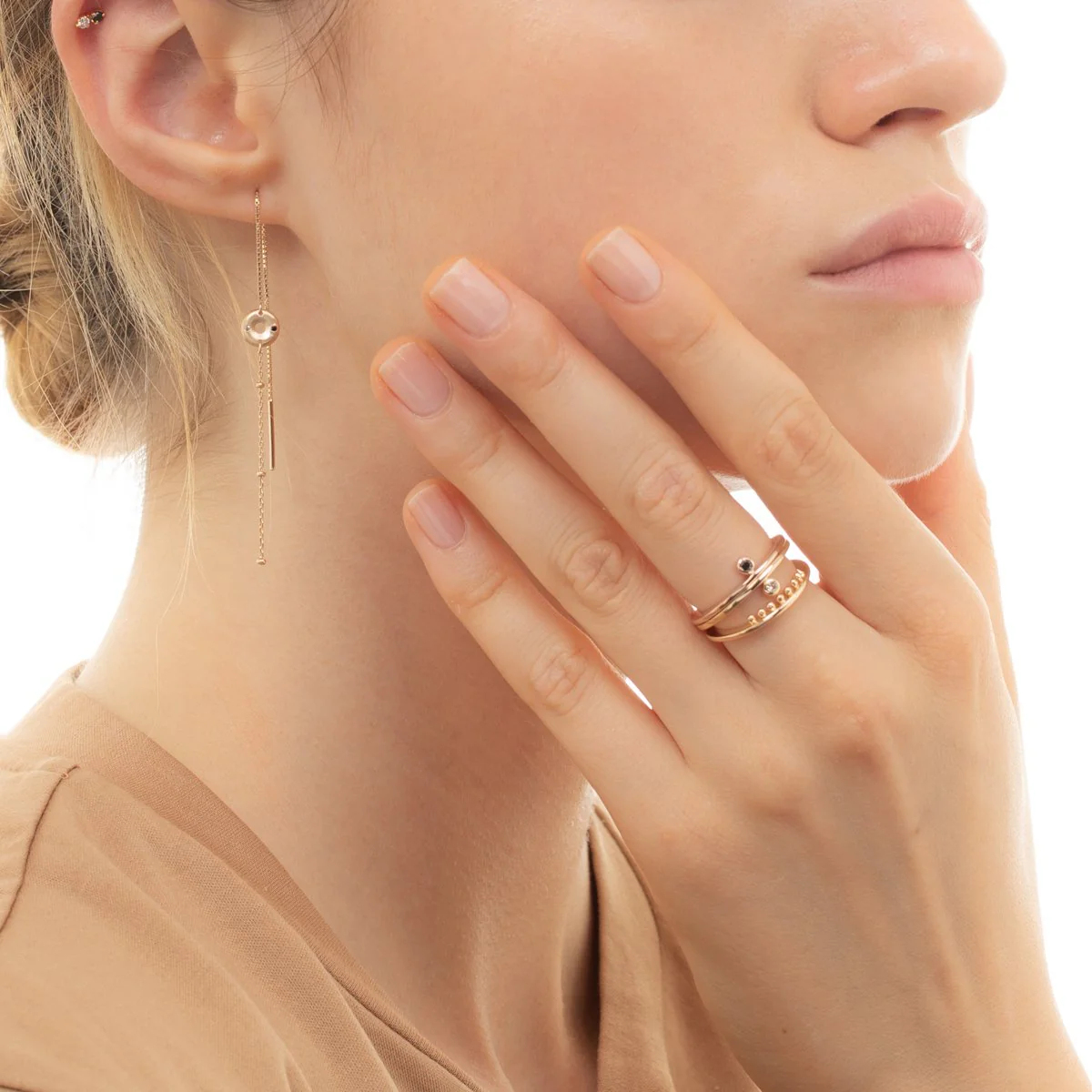 18K BIRD OF PARADISE Double Stone Earring White and Black Diamond - Image 6