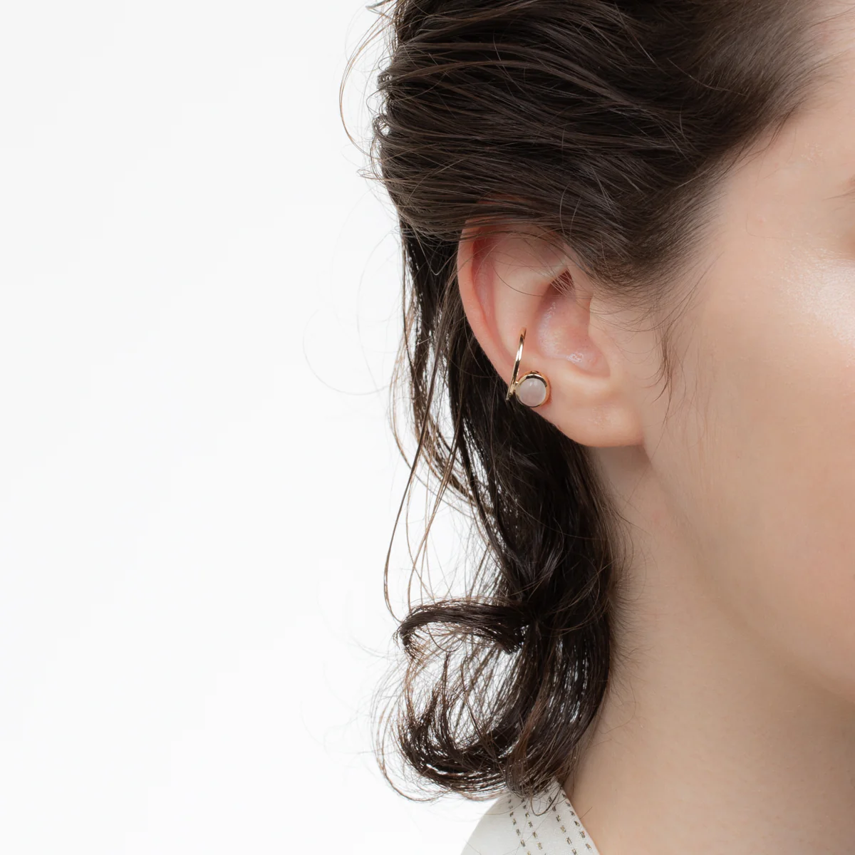 BIRD OF PARADISE Ear Cuff w/ Cabochon Moonstone - Image 5