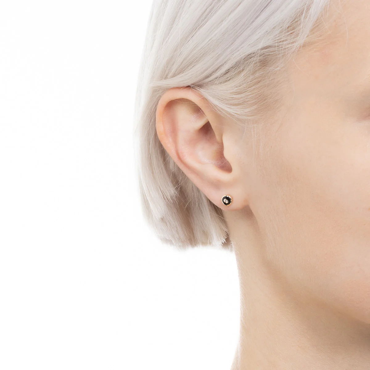BIRD OF PARADISE Enamel Diamond Bird's Eye Stud Earring in Jet Black - Image 4