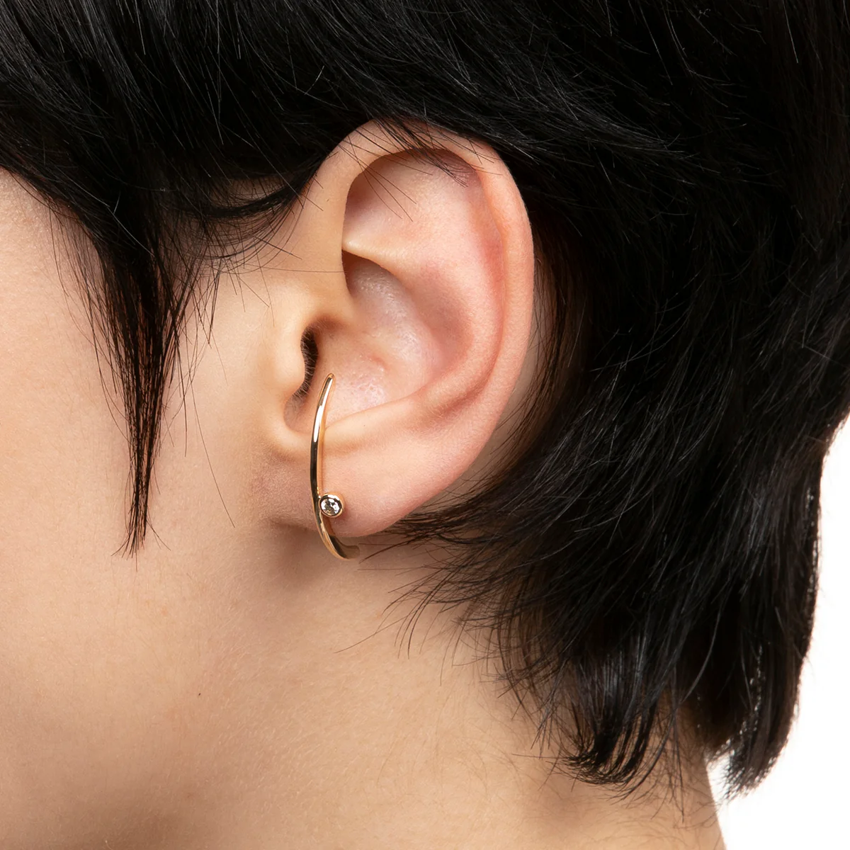 BOW Diamond Earring - Image 4