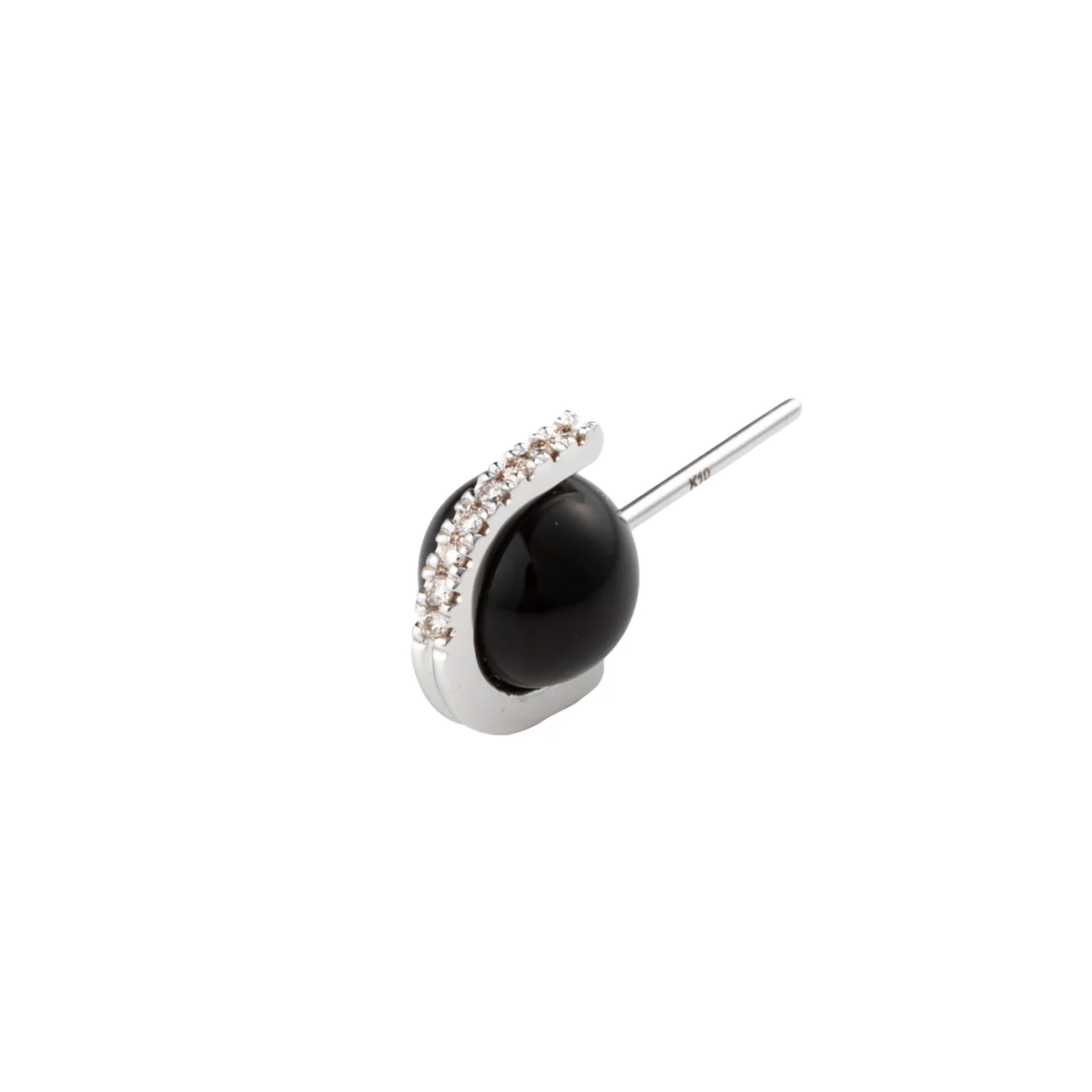 BELUGA Onyx Diamond Earring Medium size - Image 8