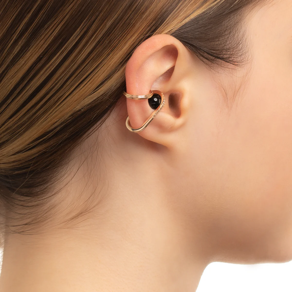 BELUGA Onyx Diamond Ear Cuff - Image 6