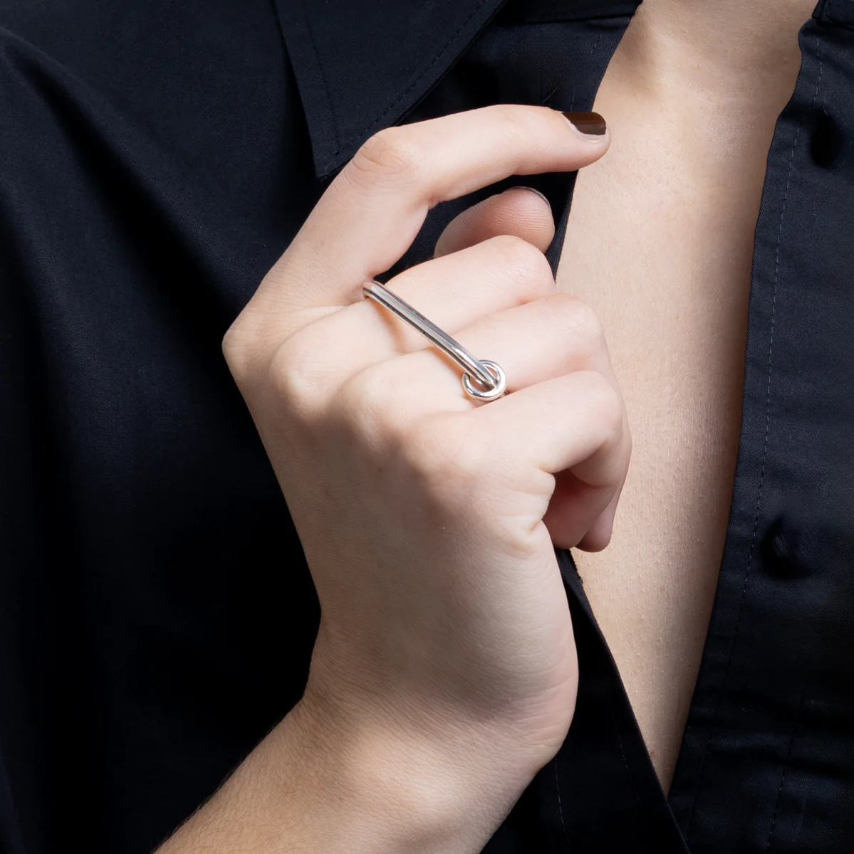 DUNE Double Finger Ring - Image 2