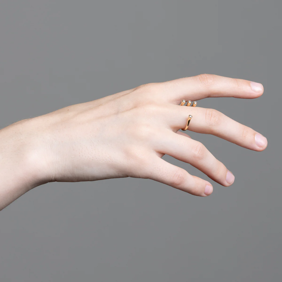 【Made-To-Order】 DROSERA Diamond Cuff Ring - Image 2