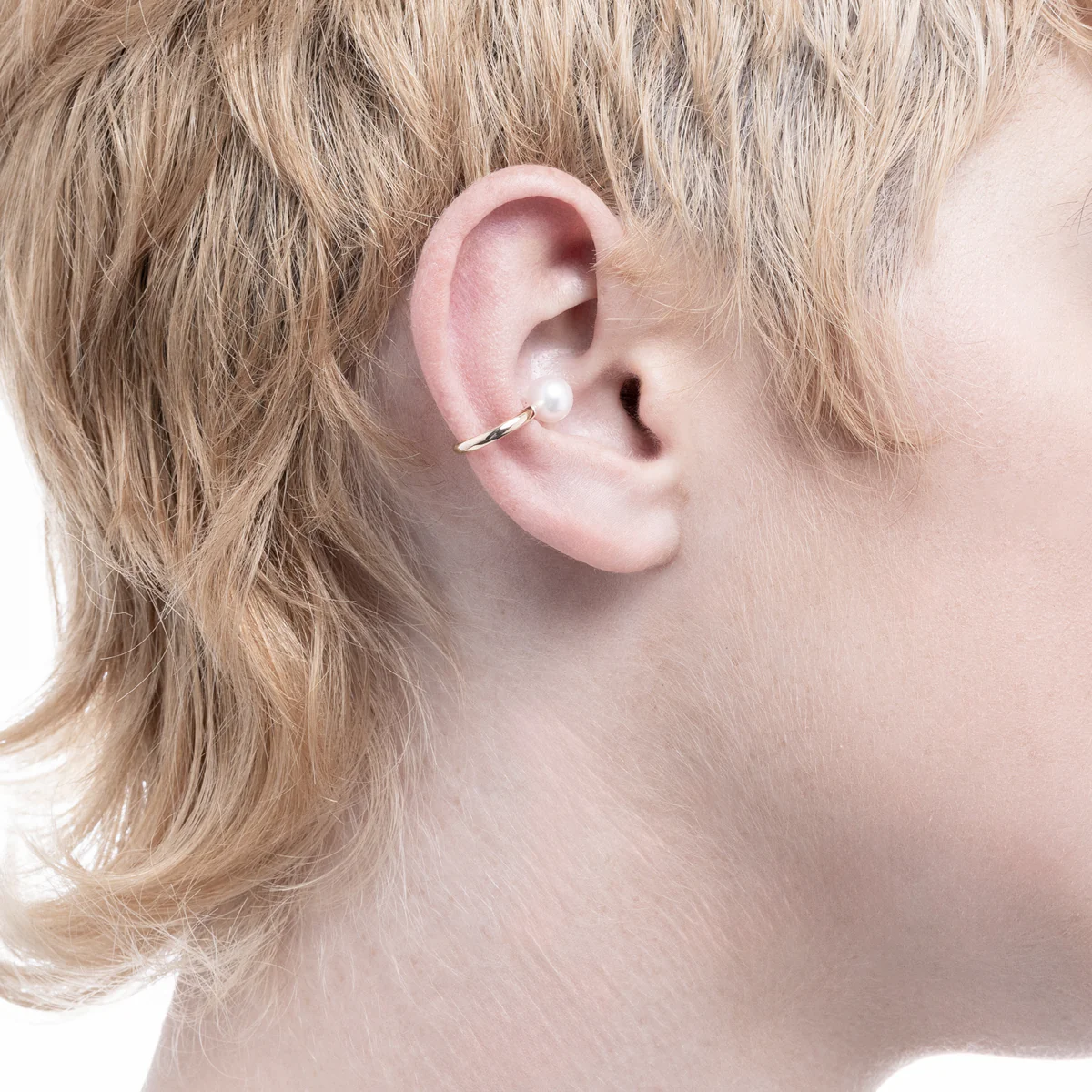 DROSERA  Akoya Pearl Ear Cuff - Image 4