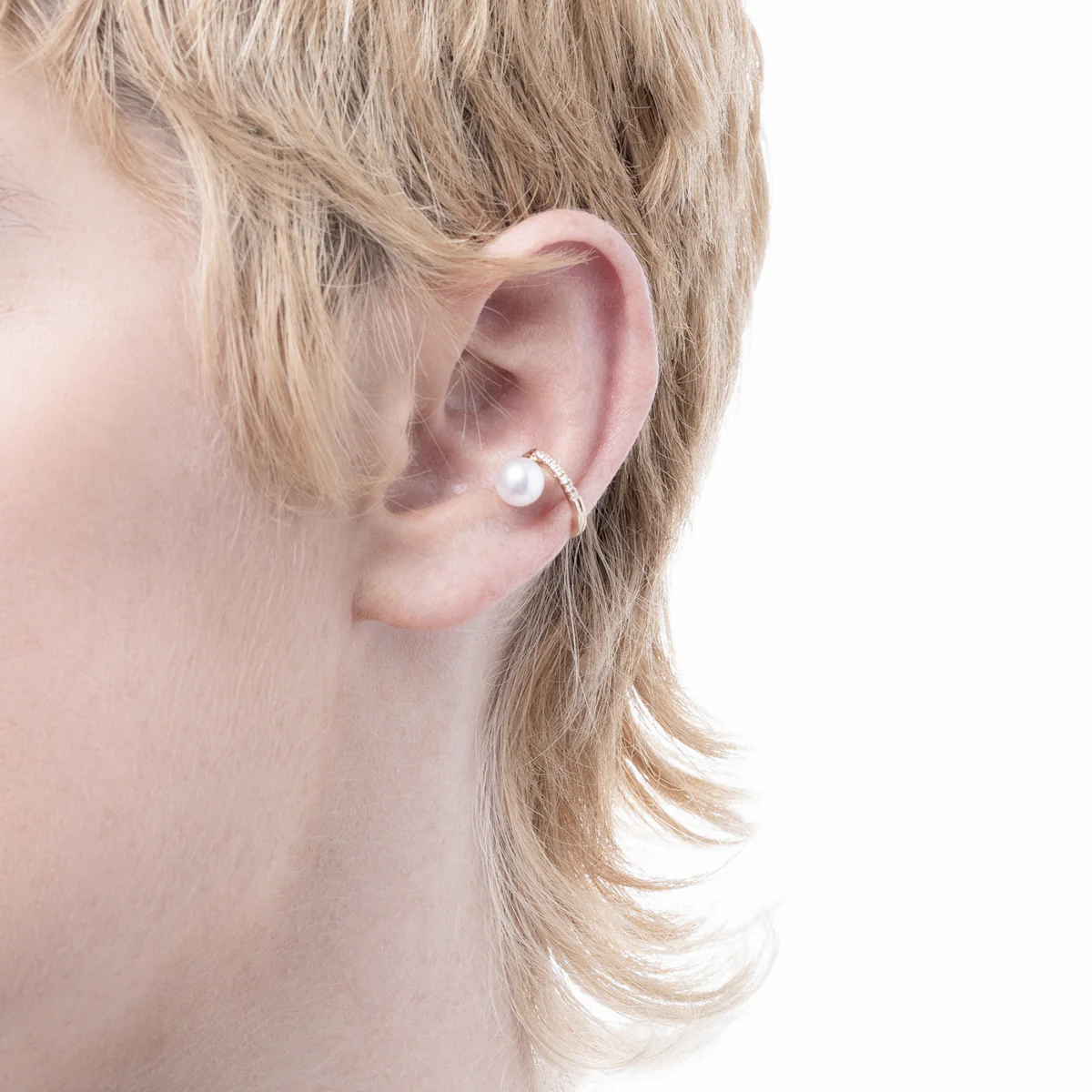 DROSERA Diamond Akoya Pearl Ear Cuff - Image 4