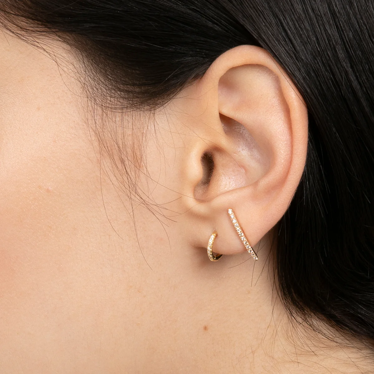 GOSSAMER Diamond Short Bar Earring - Image 6