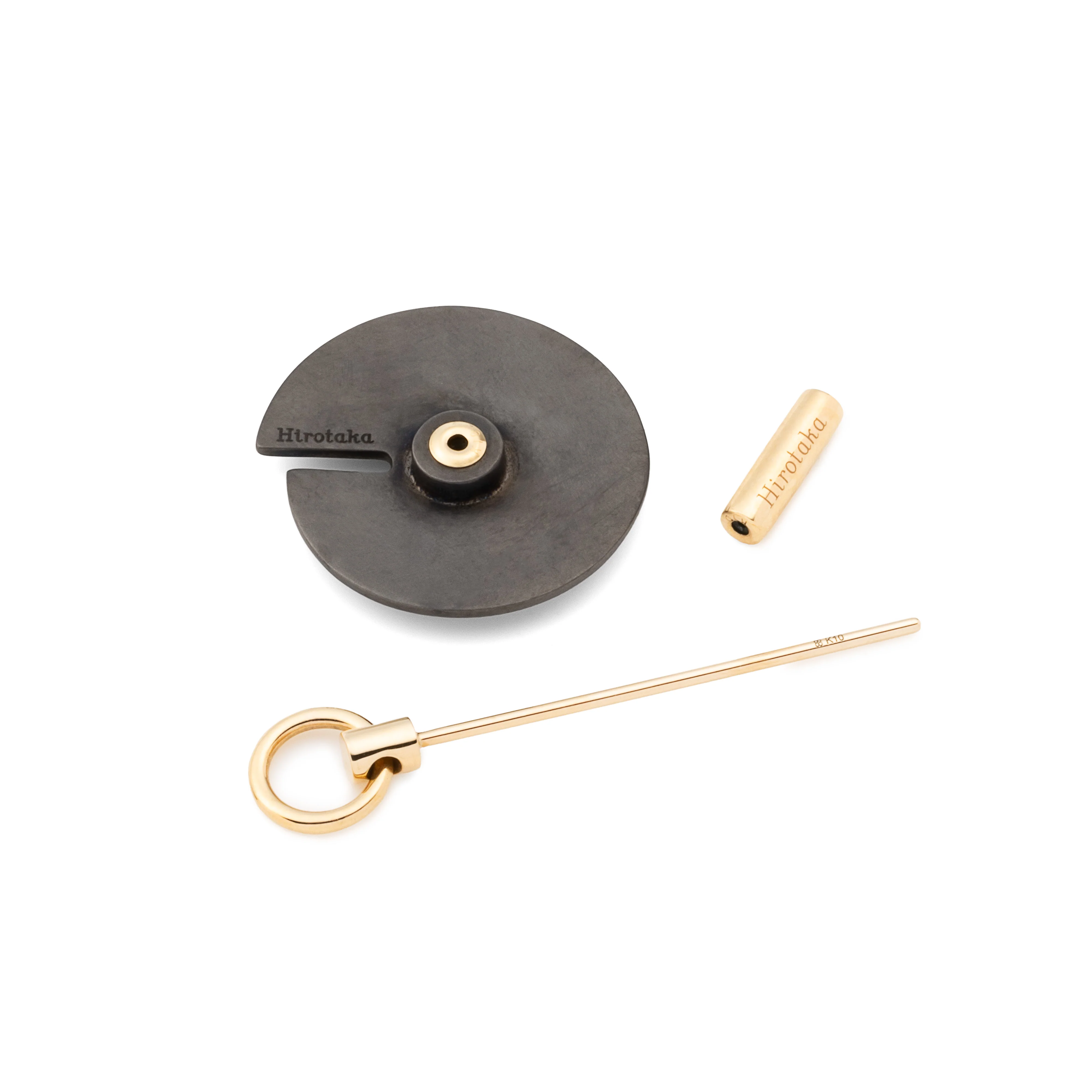 SPEAR Door Knocker Earring Medium size, Black Bird Disk - Image 3