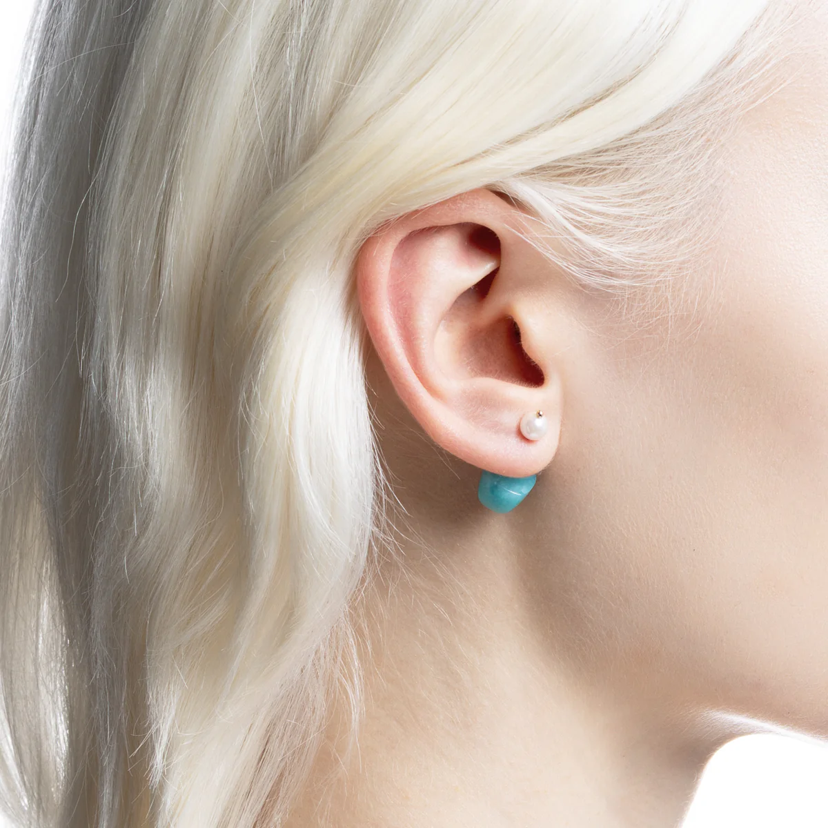 BIRD OF PARADISE Micro Spear  Akoya Pearl Earring - Image 13