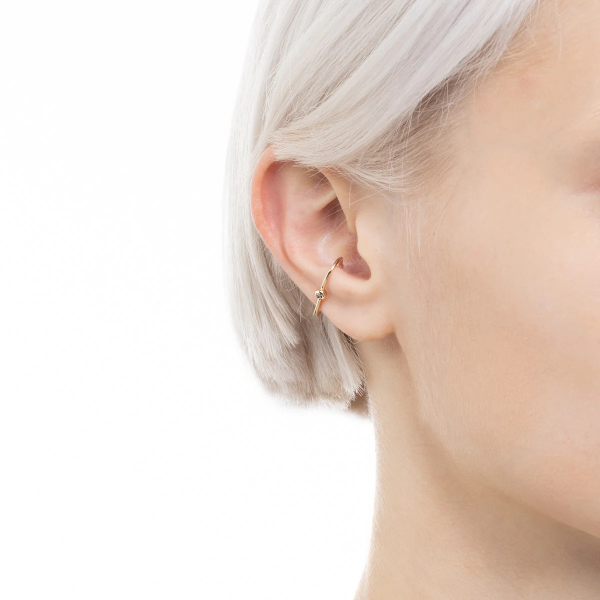 MIRÓ Diamond Ear Cuff Small size - Image 5