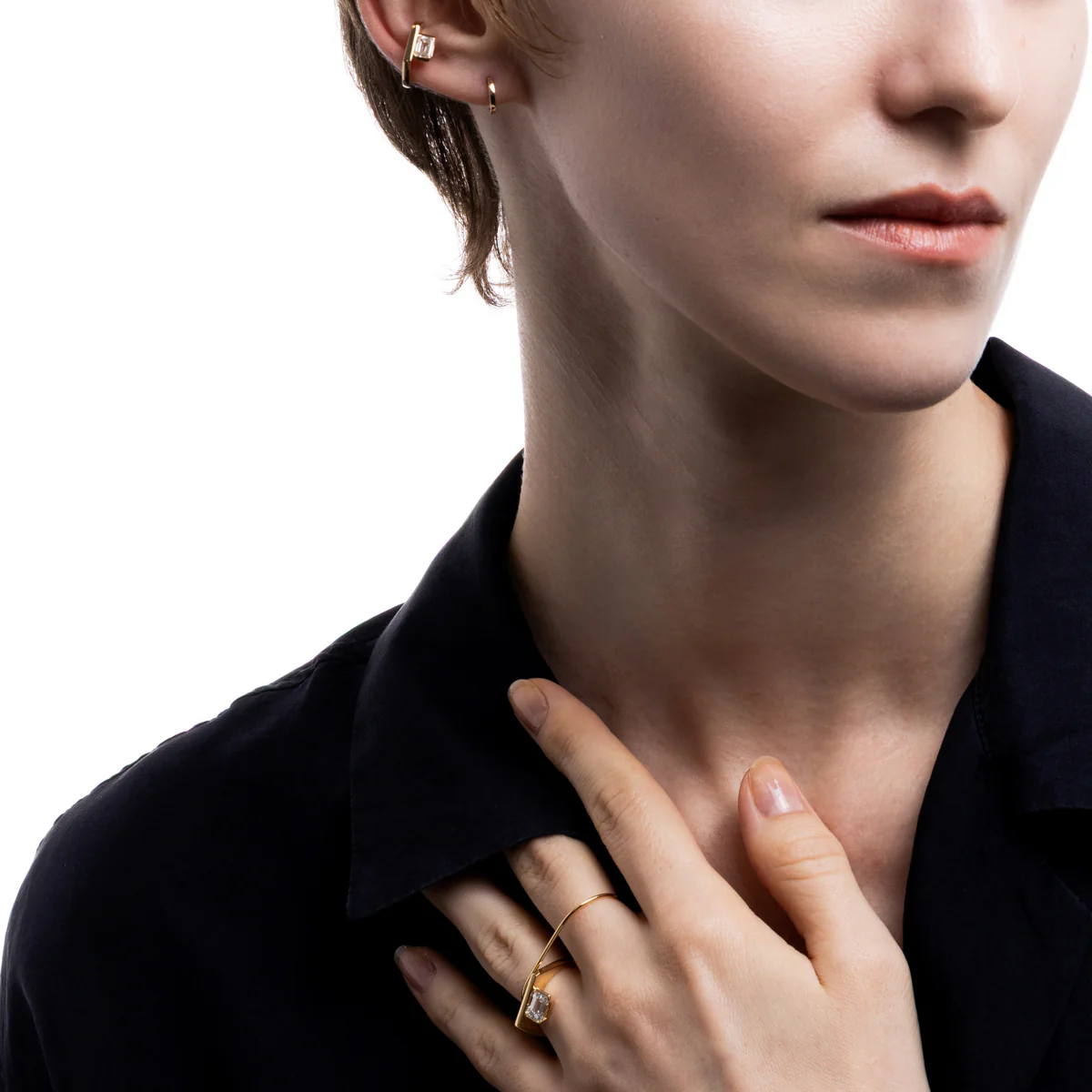 【Made-To-Order】L.a.brown HYPNOTIC Emerald Cut Diamond Ring - Image 4