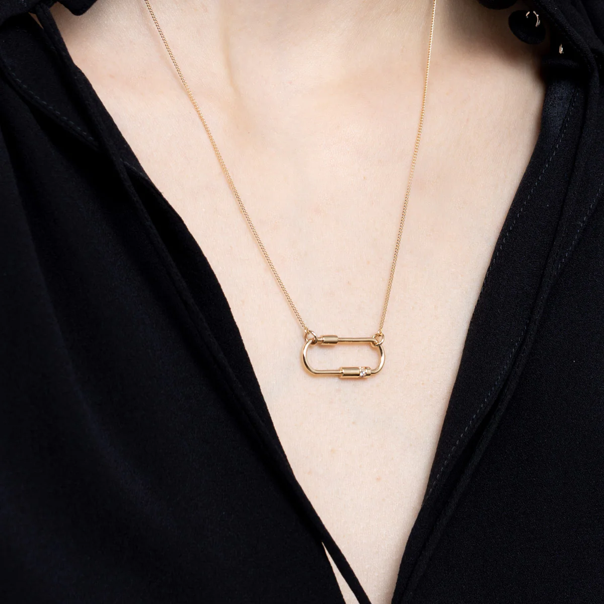 MIRÓ Diamond Cylinder Necklace - Image 5