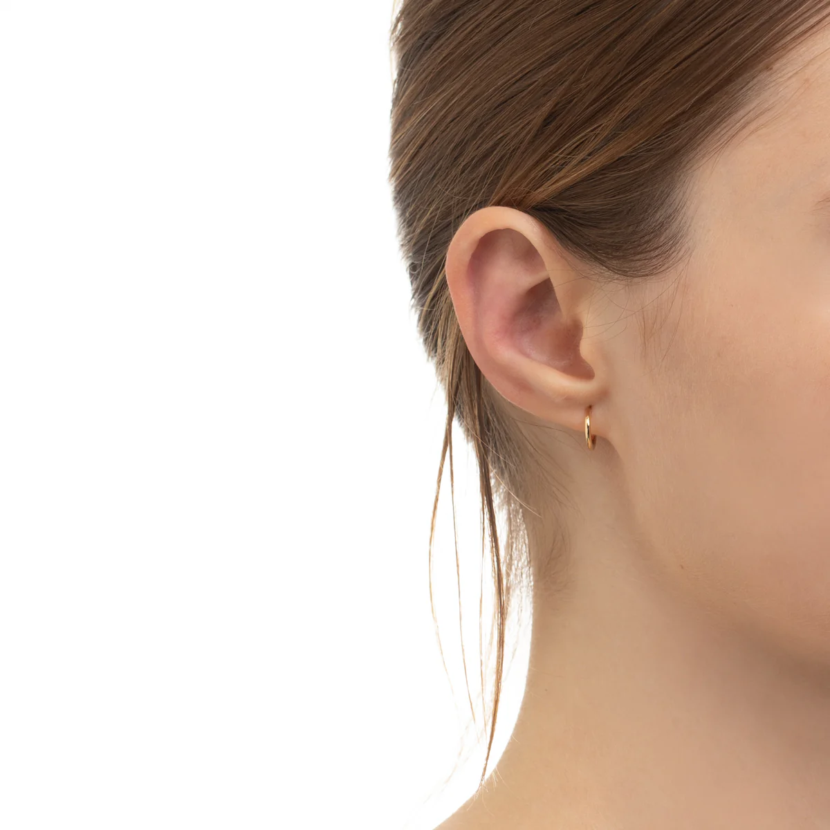 18K MANHATTAN Hoop Earring Medium size - Image 5