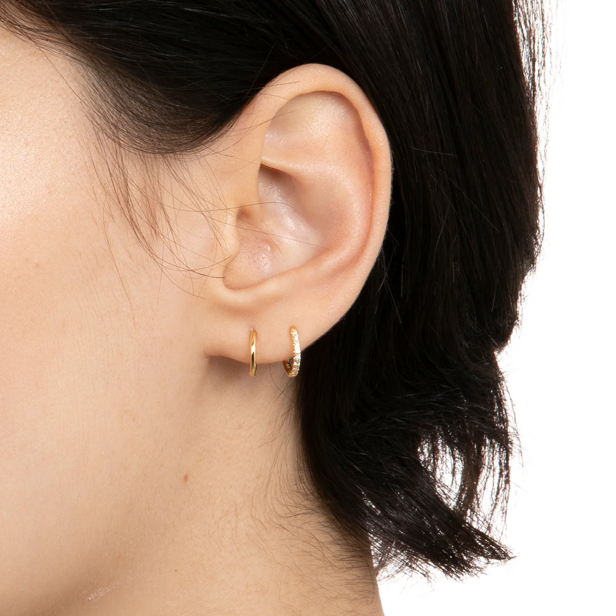 18K MANHATTAN Hoop Earring Small size - Image 6