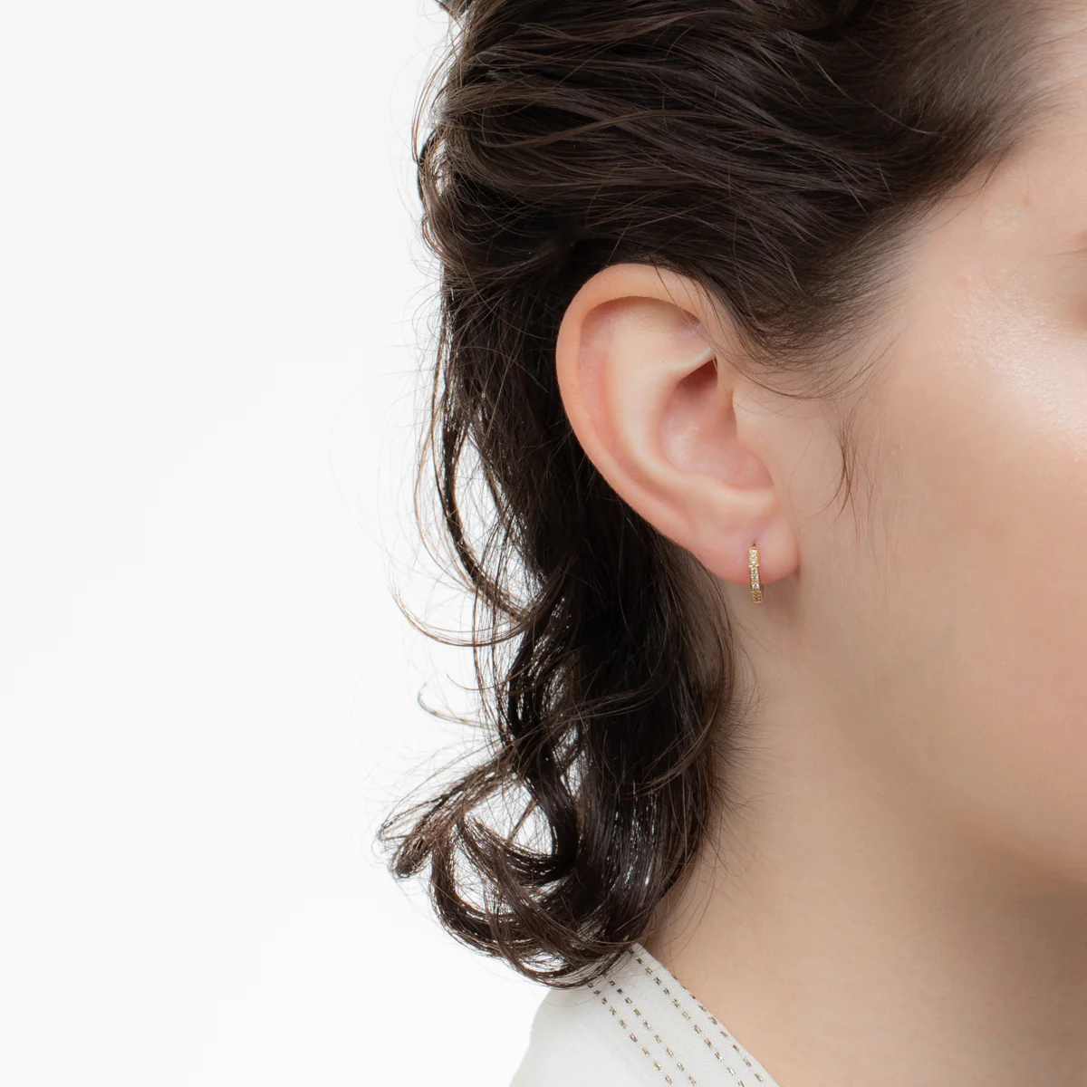 18K MANHATTAN Octagon Diamond Earring - Image 5