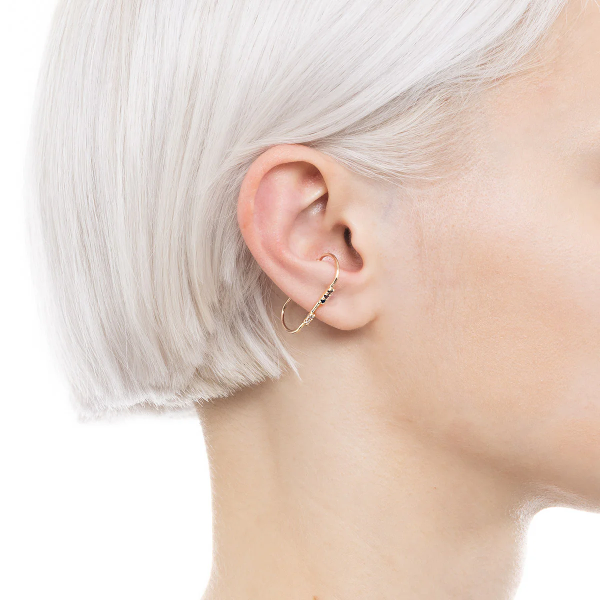 MIRÓ Black and White Diamond Ear Cuff Medium size - Image 2