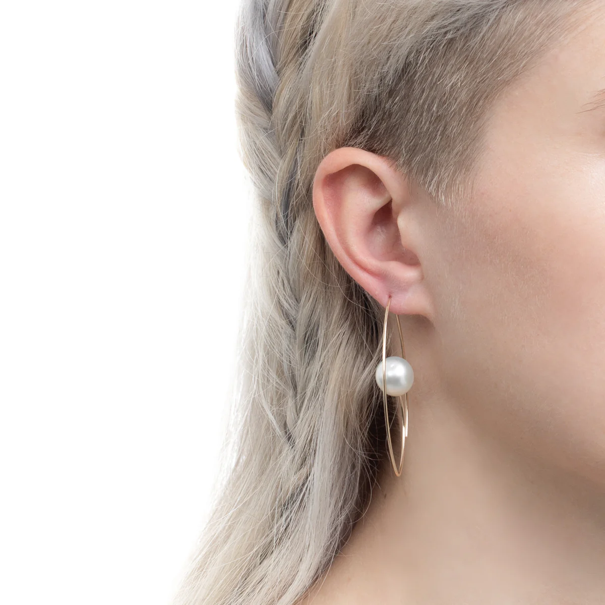 South Sea Pearl Floating Oval Earring Large size - Image 4