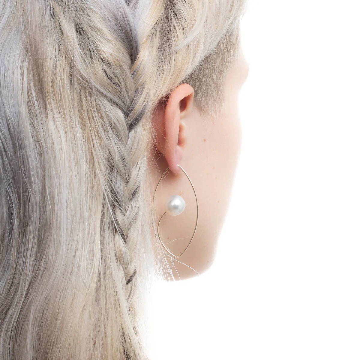 South Sea Pearl Floating Oval Earring Large size - Image 5