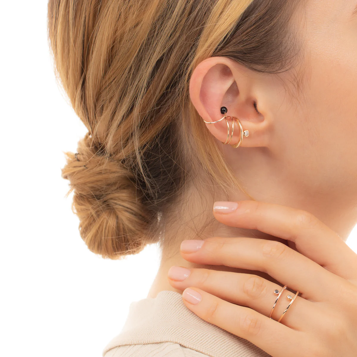 Onyx Akoya Pearl Ear Cuff Small size - Image 5