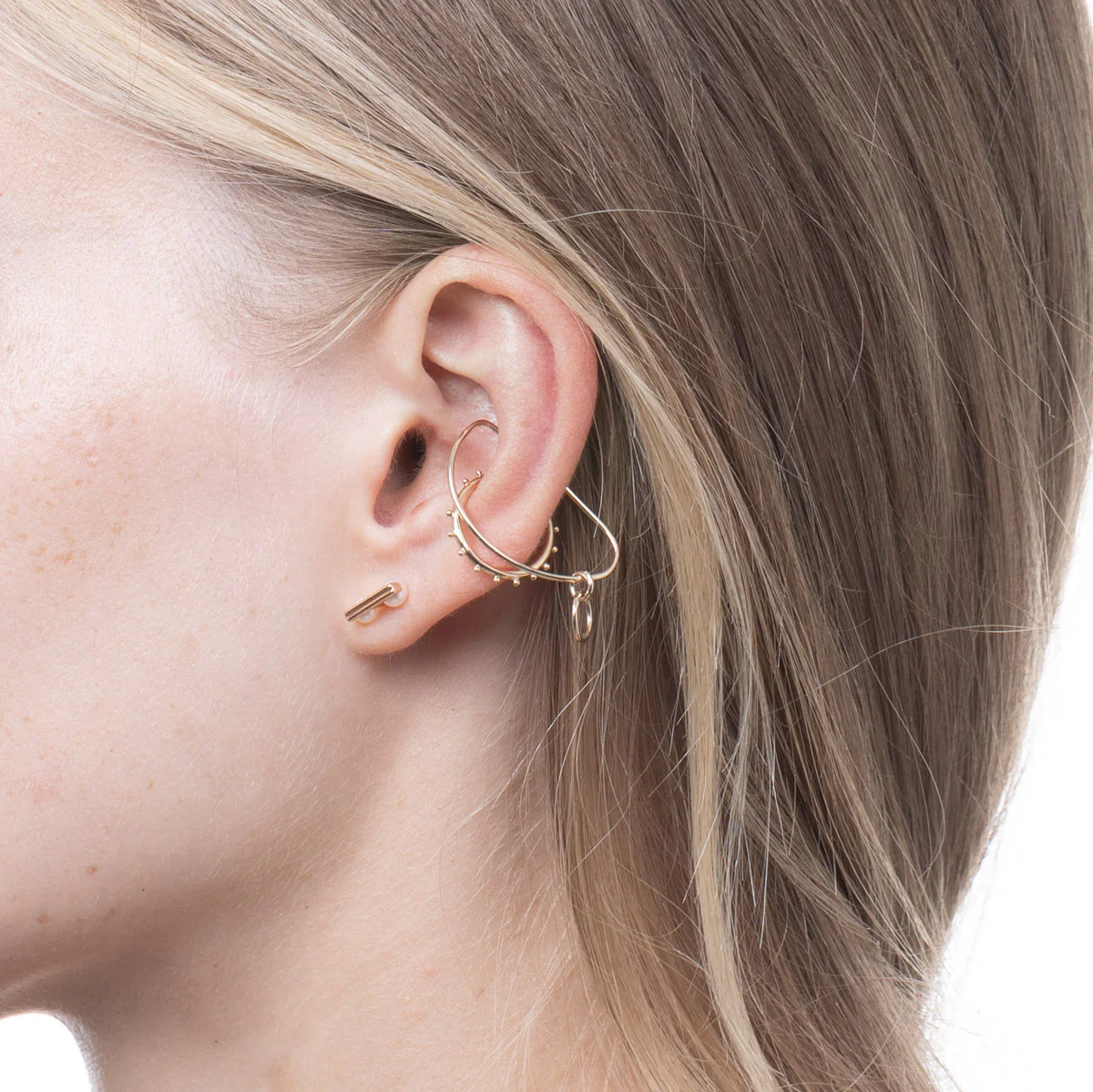 BELUGA Akoya Pearl Earring - Image 8