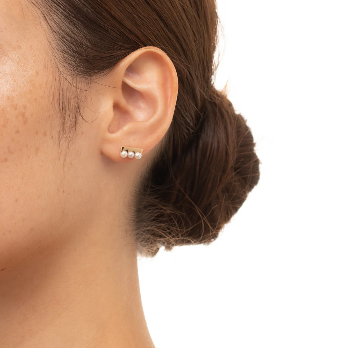 BELUGA Akoya Pearl Earring - Image 2