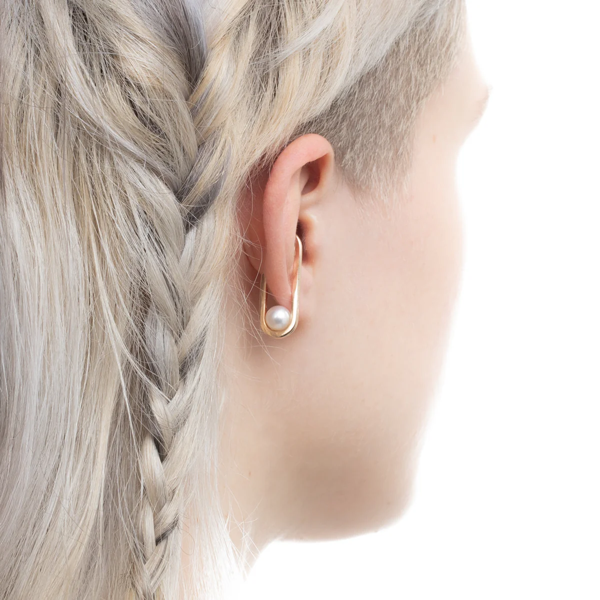 BELUGA Akoya Pearl Ear Cuff - Image 6