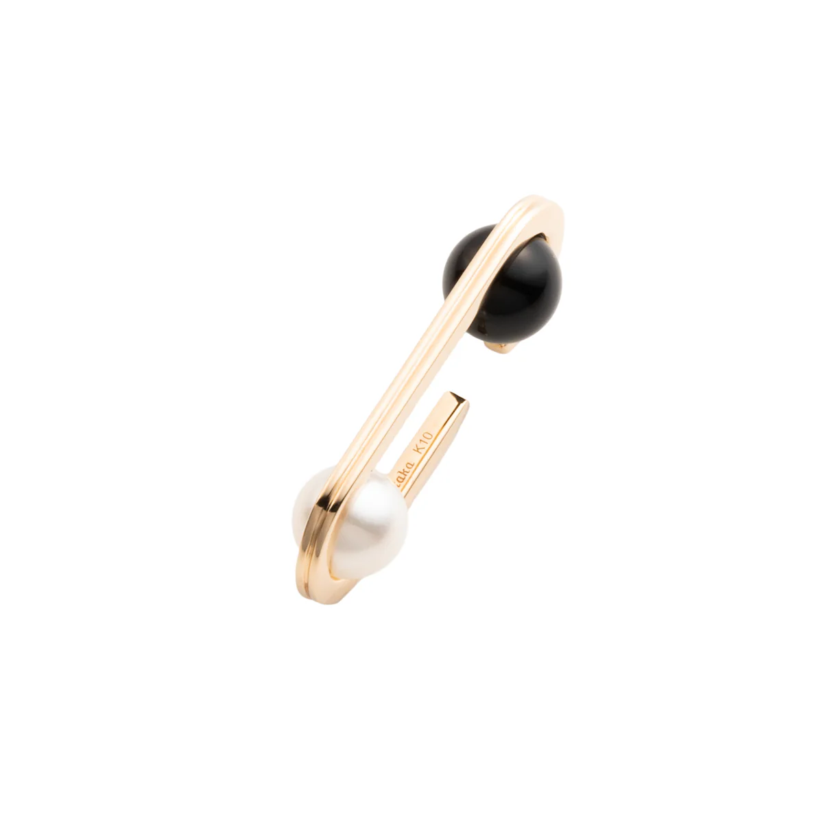 BELUGA Onyx Akoya Pearl Ear Cuff - Image 4