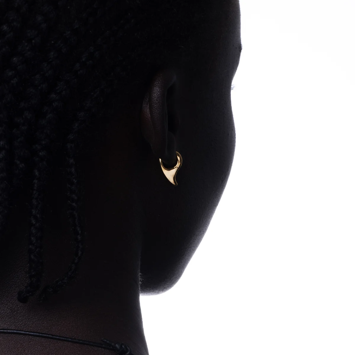 PARAKEET Huggie Earring Gold Plated - Image 5