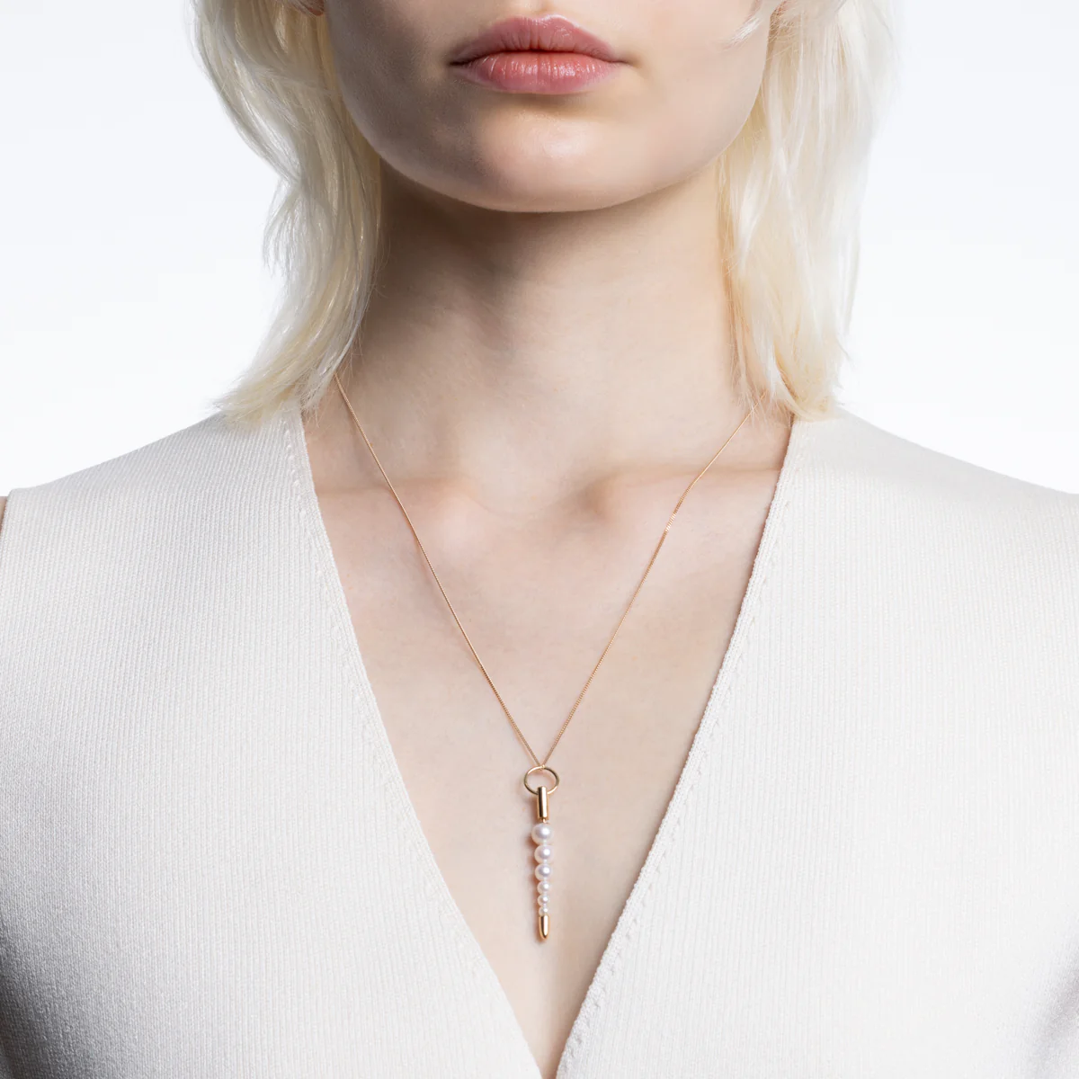 PUNCTURE Akoya Pearl Necklace - Image 2