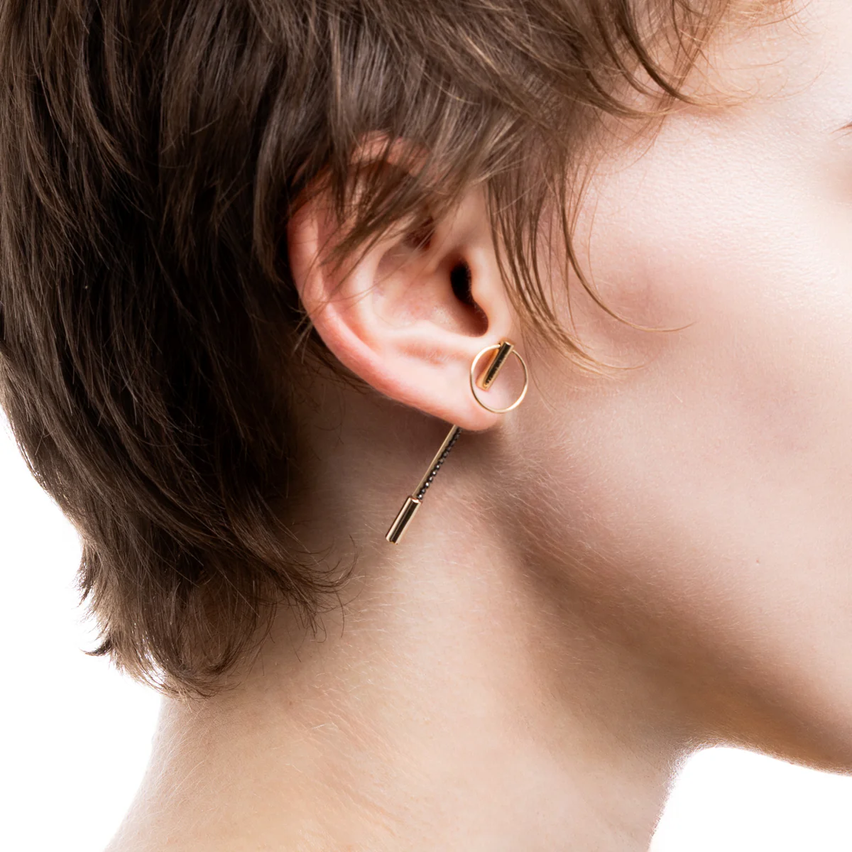 PUNCTURE Back Spear Diamond Earring Black Ruthenium Plated - Image 2