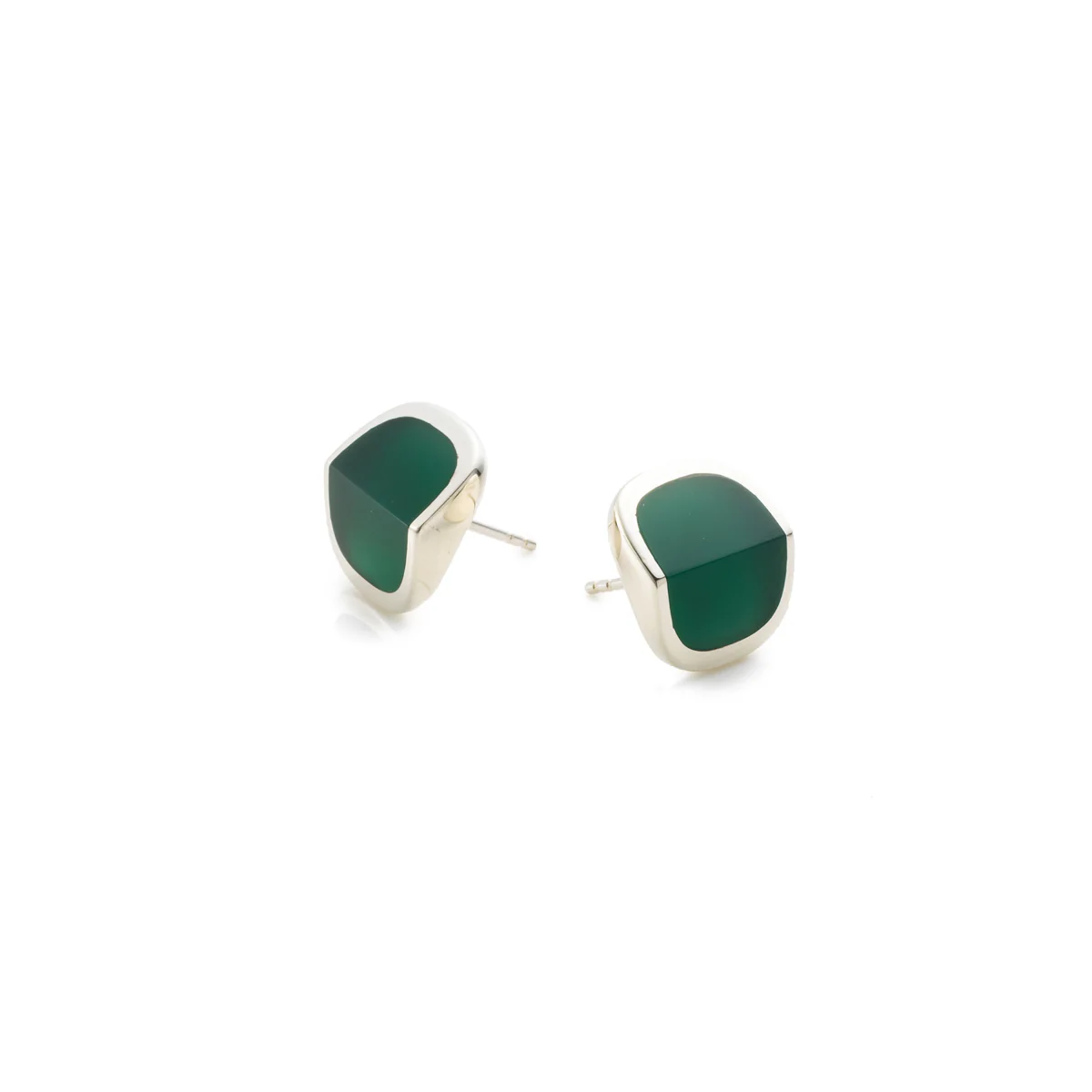 EQUINOX-Pyramid Green Agate Earring - Image 3