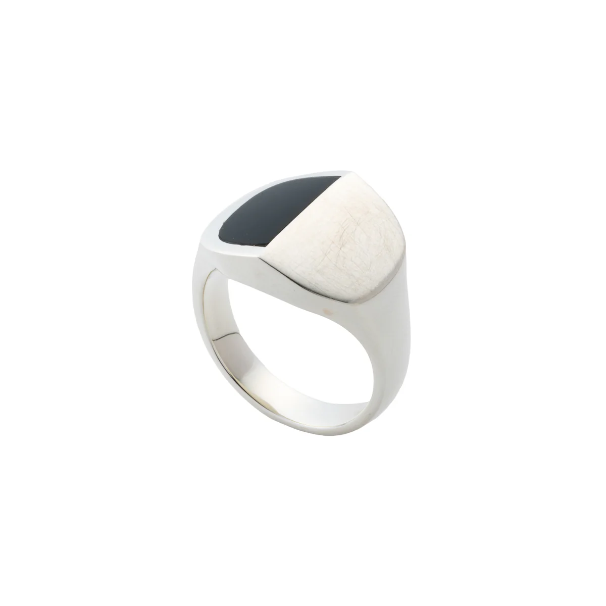 【Made-To-Order】EQUINOX-Pyramid Half Moon Onyx Ring