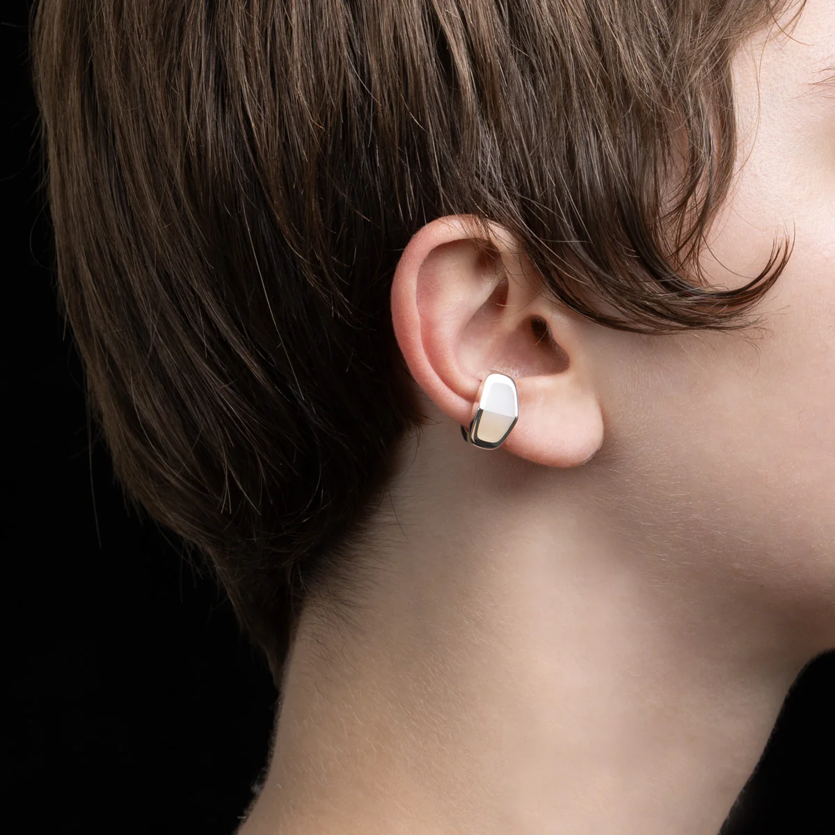 EQUINOX-Pyramid White Agate Ear Cuff - Image 2