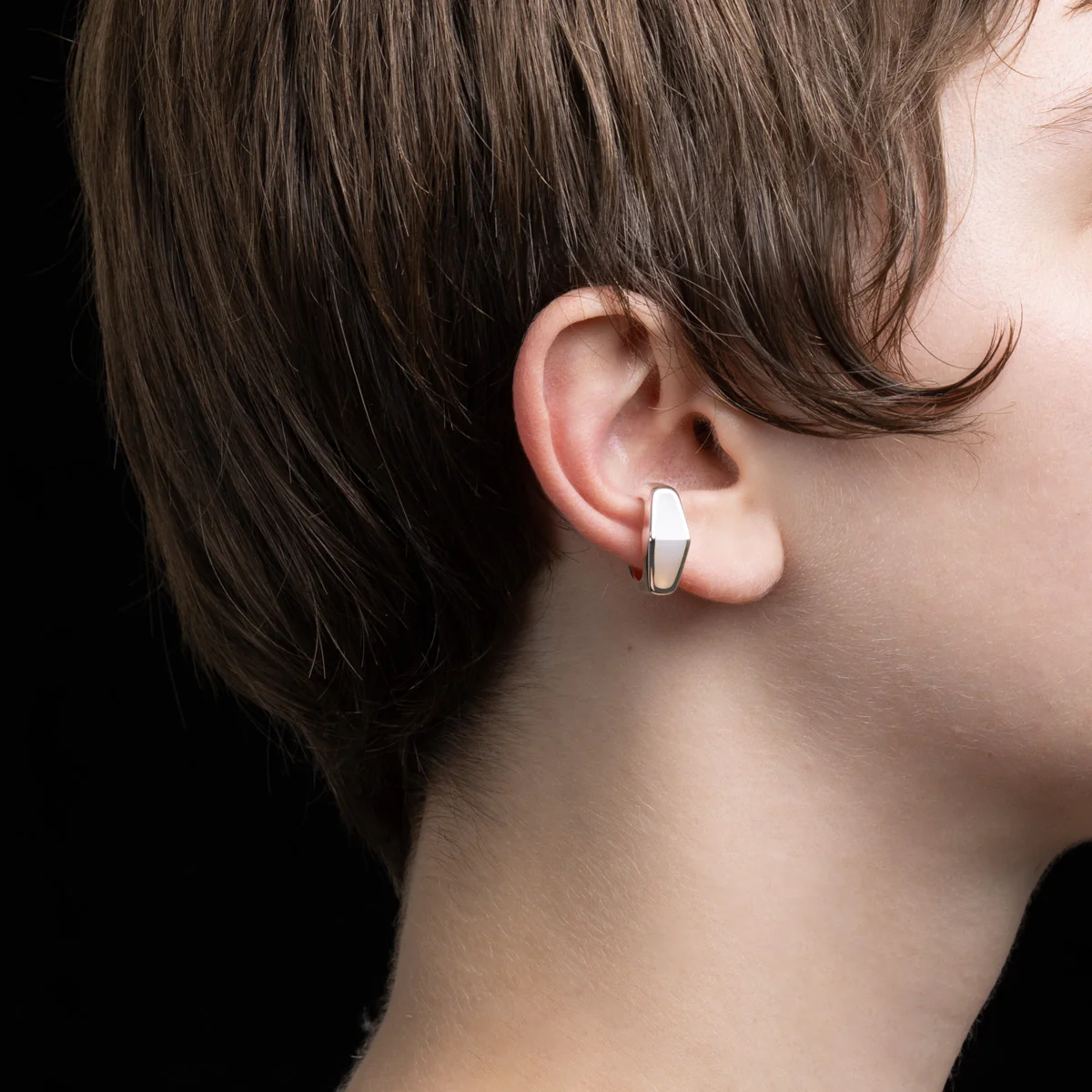 EQUINOX-Pyramid White Agate Ear Cuff - Image 2