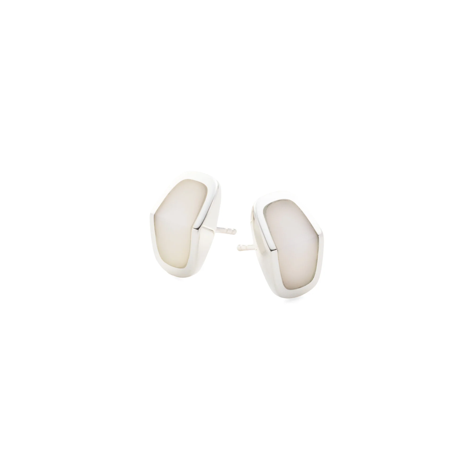EQUINOX-Pyramid White Agate Narrow Earring - Image 3