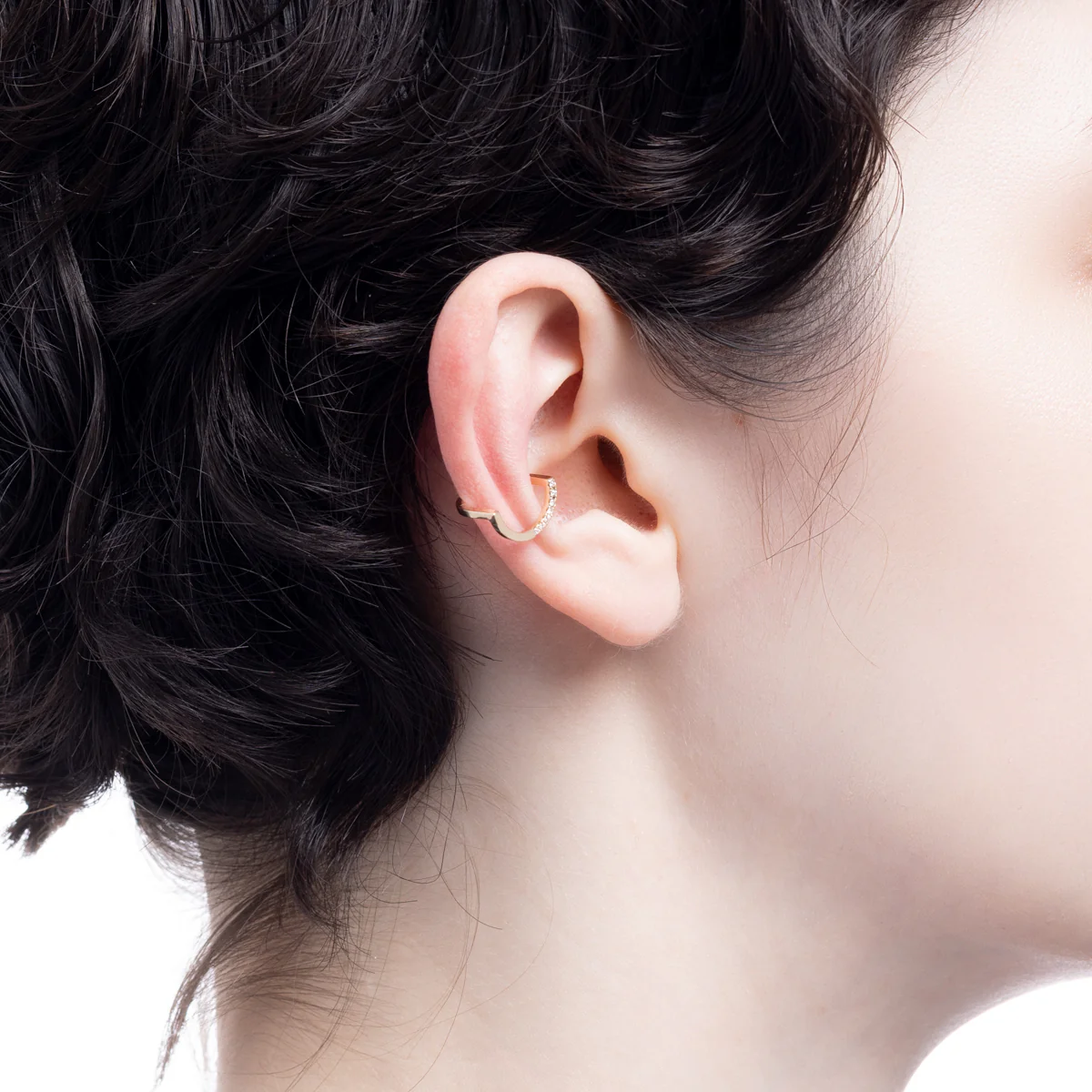 TREEHOPPER Diamond Ear Cuff Small size - Image 2